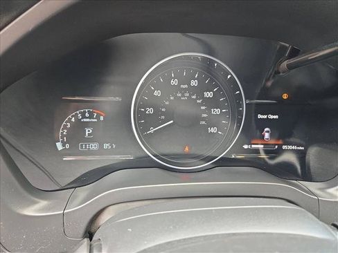 Used 2022 Honda HR-V EX-L image 10