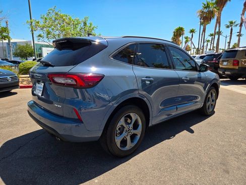 Used 2024 Ford Escape ST-Line w/ Tech Pack #1 AWD/4WD image 6