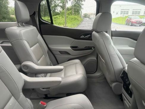 Used 2018 GMC Acadia SLT AWD/4WD image 6