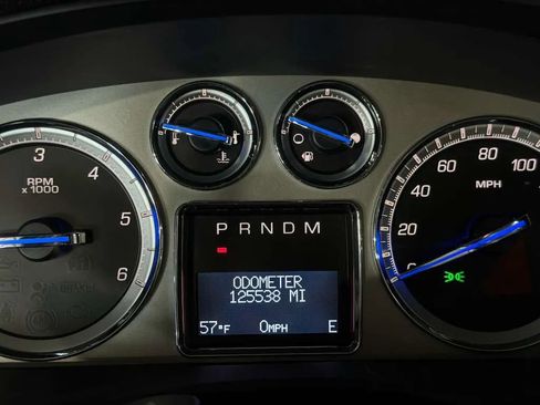 Used 2013 Cadillac Escalade AWD image 39