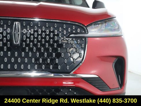 Certified 2025 Lincoln Aviator Reserve w/ Equipment Group 201A image 8