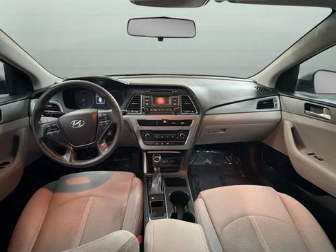 Used 2015 Hyundai Sonata SE FWD image 9