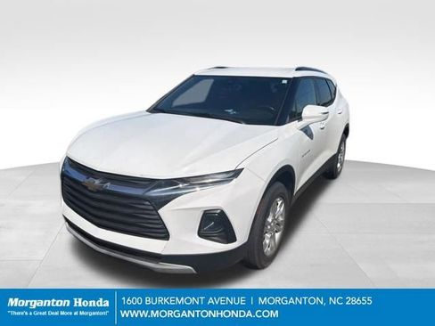 Used 2022 Chevrolet Blazer LT FWD image 2