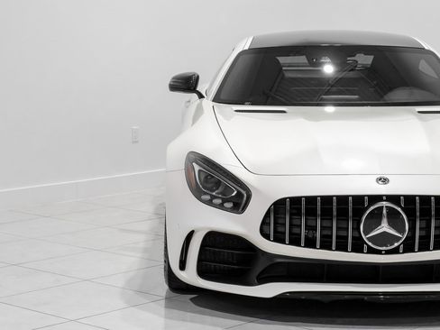Used 2018 Mercedes-Benz AMG GT R image 45