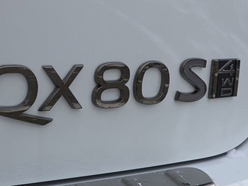 New 2026 INFINITI QX80 SPORT w/ Sport Exterior Package image 16