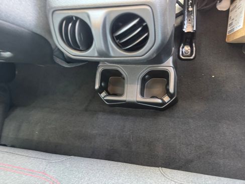 New 2026 Jeep Wrangler Rubicon AWD/4WD image 32