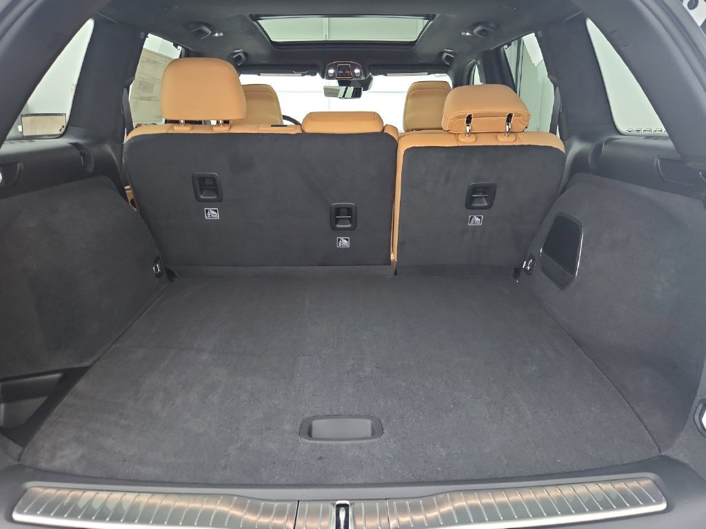 New 2027 Jeep Grand Cherokee Summit AWD/4WD image 33