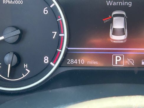 Used 2024 Nissan Sentra SV FWD image 30