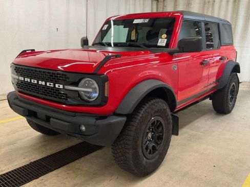 Used 2022 Ford Bronco Wildtrak AWD/4WD image 1