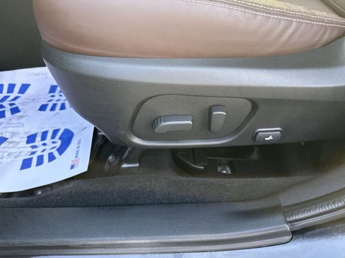 Used 2017 Subaru Forester 2.5i Touring image 13