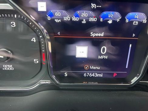 Used 2023 GMC Sierra 2500 AT4 w/ AT4 Premium Plus Package AWD/4WD image 13
