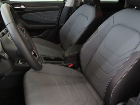 New 2025 Volkswagen Jetta SEL FWD image 7