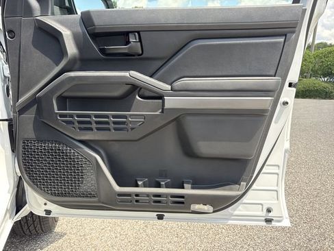 Used 2025 Toyota Tacoma SR5 w/ SR5 Upgrade Package RWD image 26
