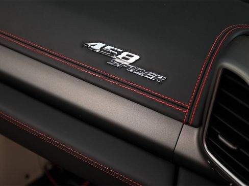 Certified 2013 Ferrari 458 Spider Base image 45