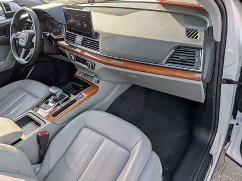 Used 2022 Audi Q5 2.0T Premium Plus w/ Premium Plus Package image 34