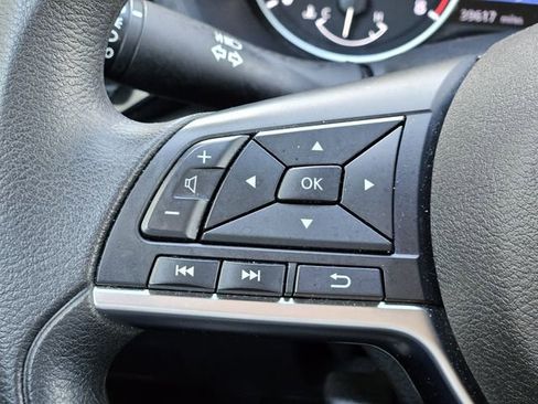 Certified 2024 Nissan Sentra SV image 17