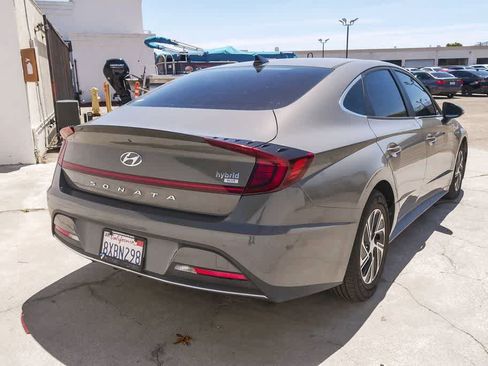 Used 2021 Hyundai Sonata Blue FWD image 9