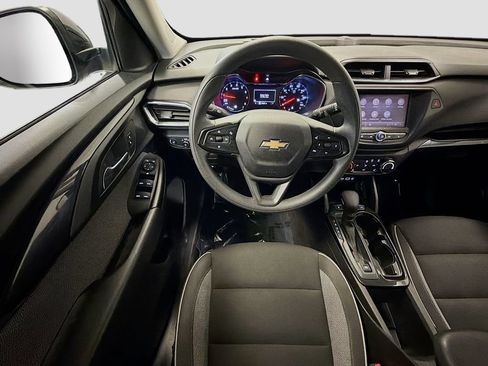Used 2022 Chevrolet TrailBlazer LT w/ Driver Confidence Package AWD/4WD image 31