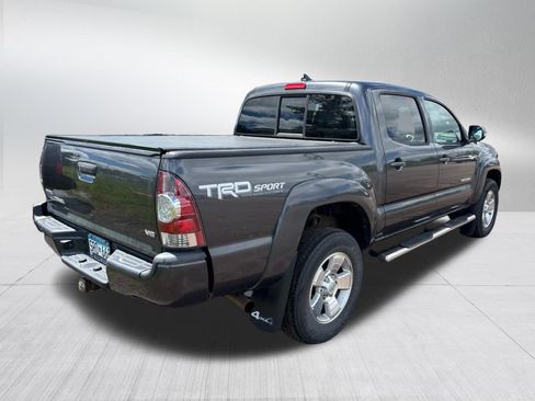 Used 2014 Toyota Tacoma 4x4 Double Cab w/ TRD Sport Package image 8