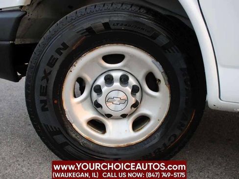 Used 2016 Chevrolet Express 2500 image 14