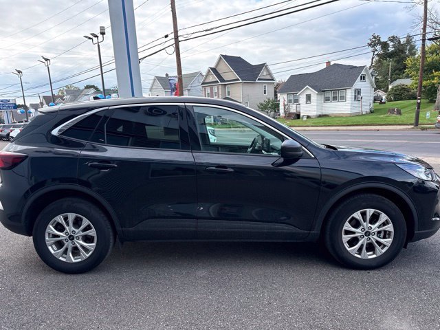 Used 2023 Ford Escape Active w/ Tech Pack #1 AWD/4WD image 5