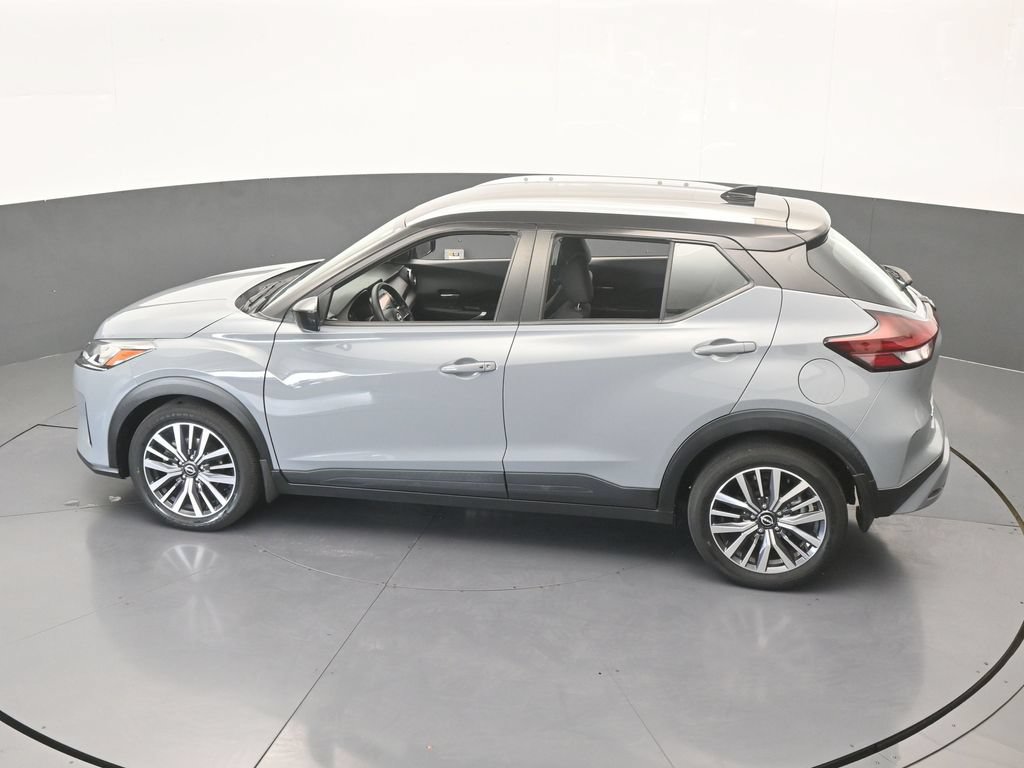 Used 2023 Nissan Kicks SV FWD image 47