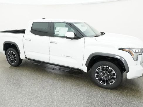 New 2026 Toyota Tundra Limited AWD/4WD image 19