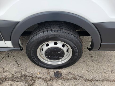 Used 2016 Ford Transit 150 XL image 16