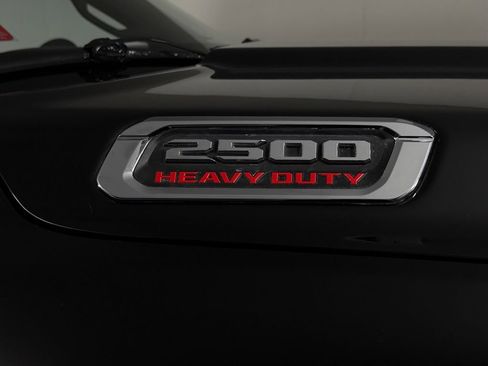 Used 2025 RAM 2500 Big Horn AWD/4WD image 12