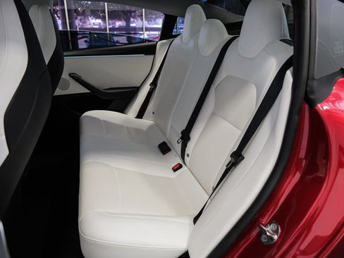 Used 2024 Tesla Model 3 Performance AWD/4WD image 42