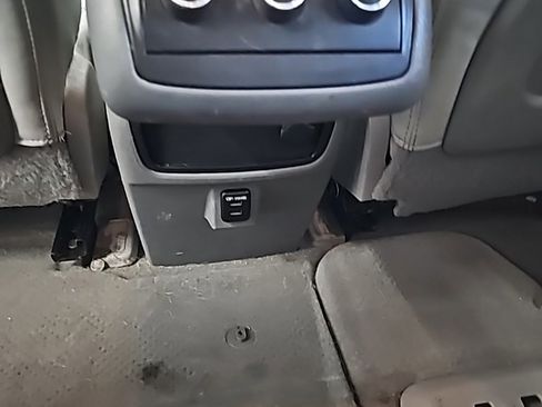 Used 2016 Buick Enclave Leather image 21