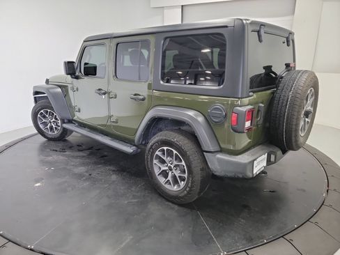 Used 2024 Jeep Wrangler Unlimited Sport AWD/4WD image 6
