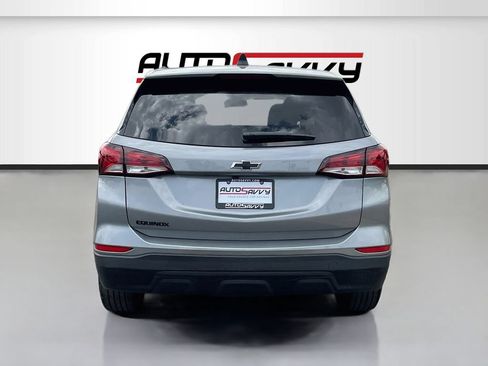 Used 2024 Chevrolet Equinox LS w/ LS Convenience Package FWD image 6