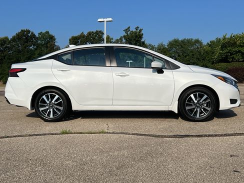 New 2025 Nissan Versa SV w/ Trunk Package image 8