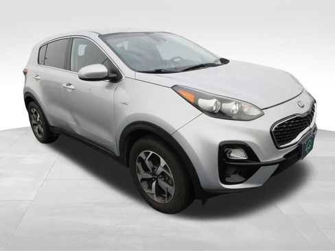 Used 2020 Kia Sportage LX AWD/4WD image 7
