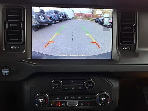 New 2025 Ford Bronco Badlands w/ Sasquatch Package image 14