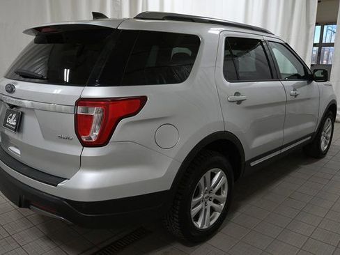 Used 2019 Ford Explorer XLT w/ Class III Trailer Tow Package AWD/4WD image 13
