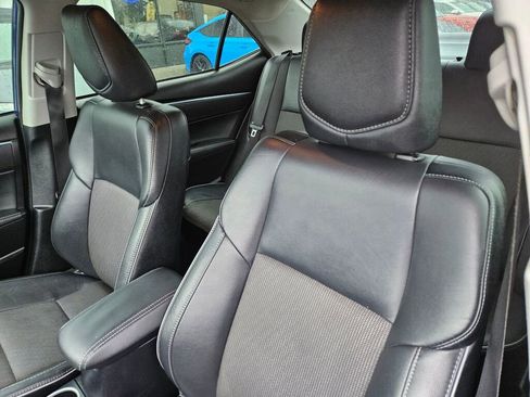 Used 2015 Toyota Corolla S image 14