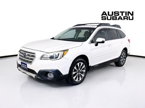 Used 2017 Subaru Outback 3.6R Limited AWD/4WD image 3