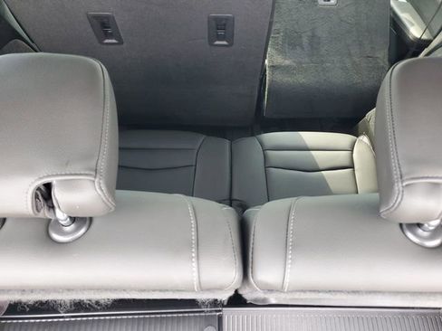 Certified 2024 Cadillac XT6 Luxury AWD/4WD image 9