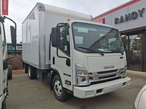 New 2024 Isuzu NPR image 2