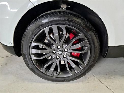 Used 2017 Land Rover Range Rover Sport image 15