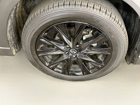 Used 2025 MAZDA CX-5 Carbon Edition AWD/4WD image 11