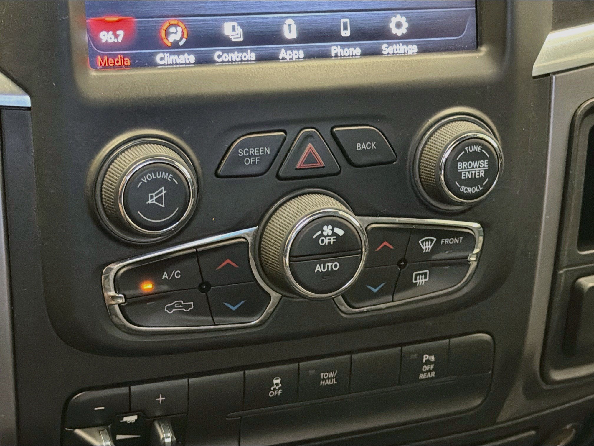 Used 2021 RAM 1500 Warlock w/ Luxury Group AWD/4WD image 10