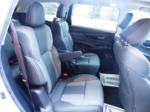 Used 2023 Subaru Ascent Onyx Edition image 39