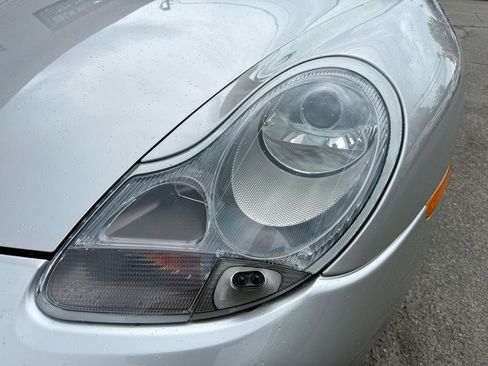 Used 2000 Porsche Boxster S RWD image 9