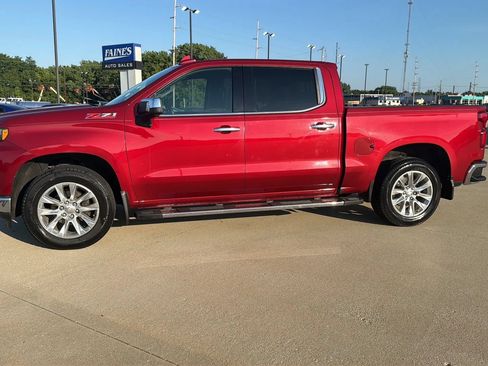 Used 2019 Chevrolet Silverado 1500 LTZ w/ LTZ Plus Package AWD/4WD image 8