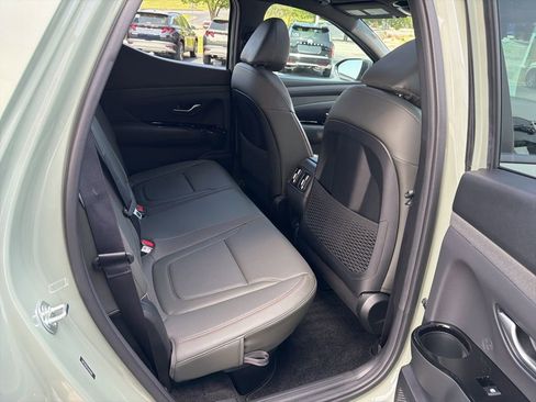Used 2025 Hyundai Santa Cruz Limited image 18