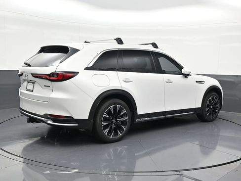 Used 2024 MAZDA CX-90 Plug-In Hybrid w/ Premium Plus AWD/4WD image 5