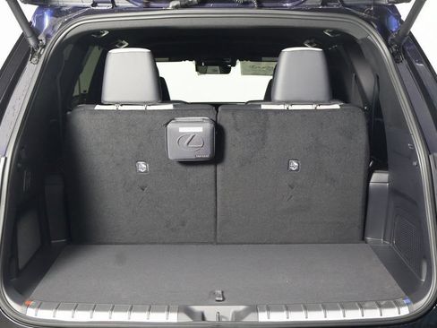 New 2026 Lexus TX 500h AWD image 9